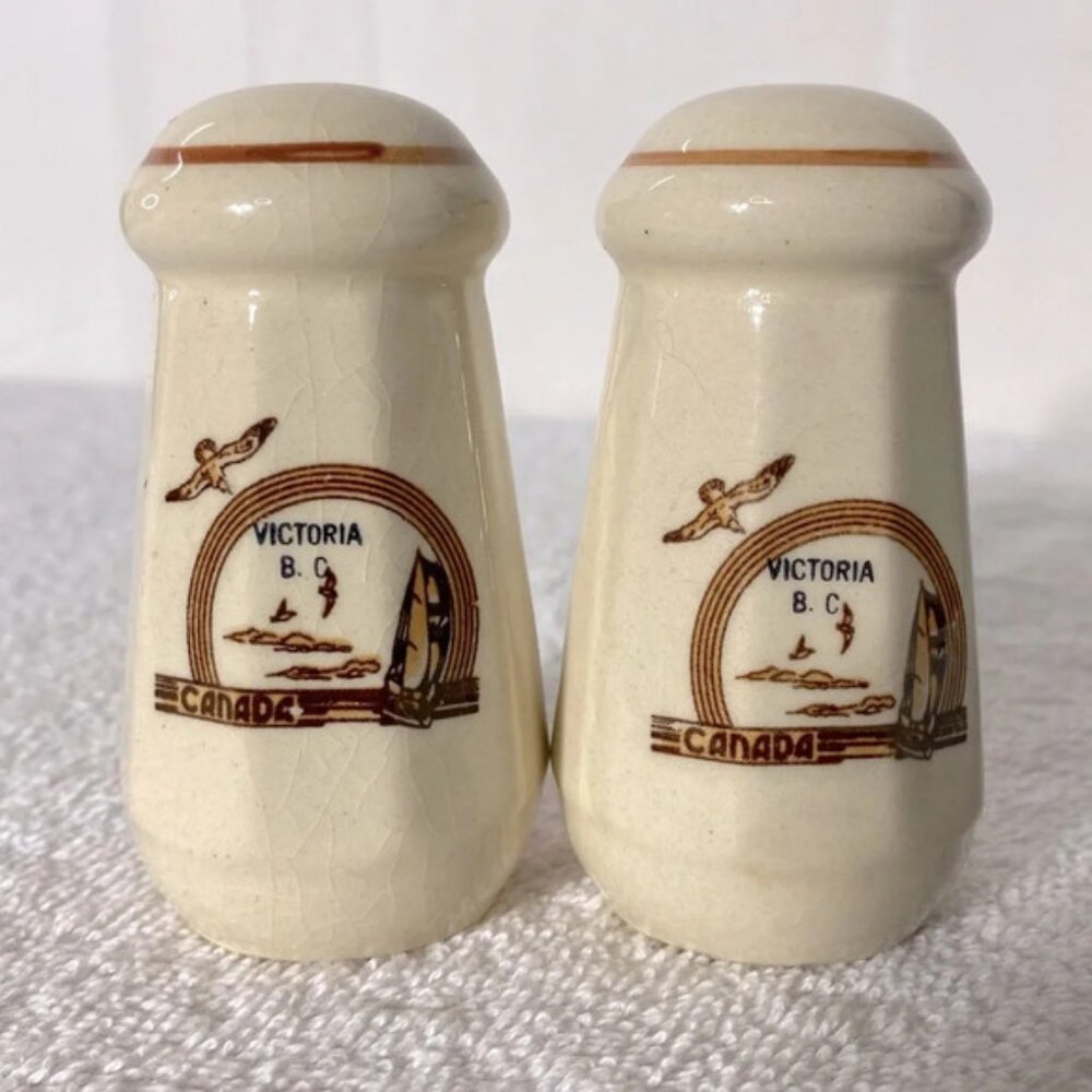 Vintage Victoria BC Canada Cream Ceramic Salt &Pepper Shakers